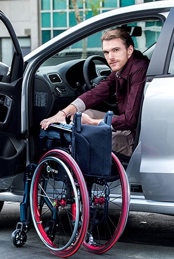 Inspiring active use of upper limb and independence in transfers