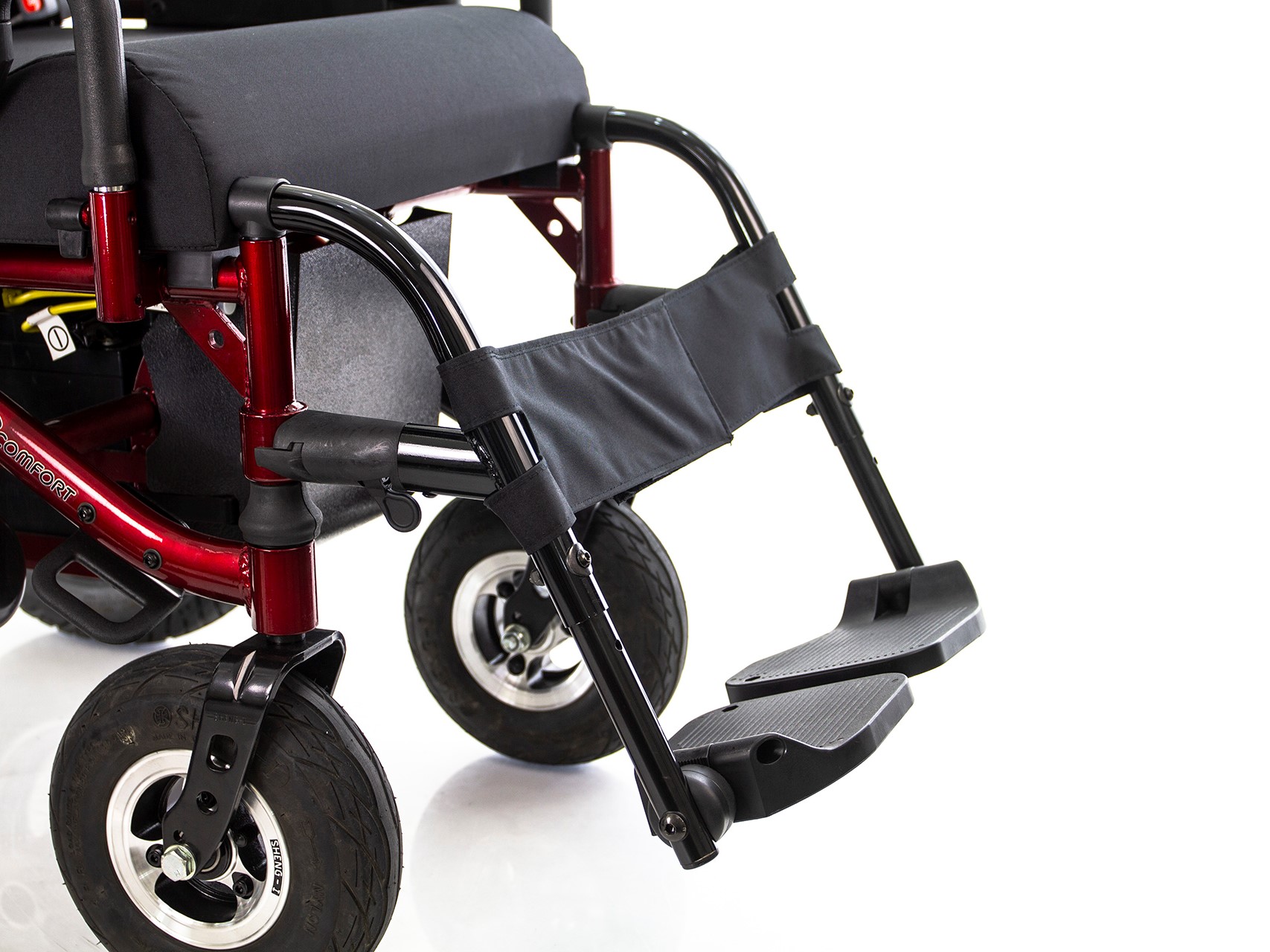 proimages/products/Power_wheelchair/LY-EB206_RS2/EB206-RS2-footrest.jpg